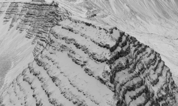 Þarna má sjá glitta í okkur ofarlega